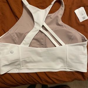 NWT Lululemon Strong Lines Sports Bra